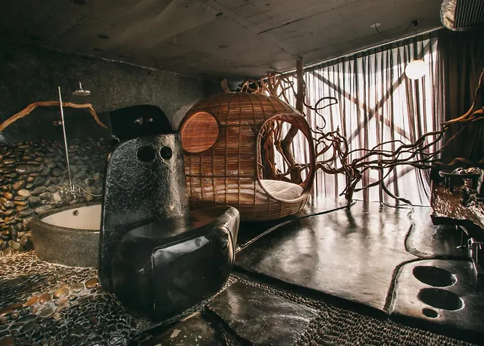 Mo Rooms